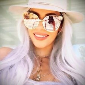 NWT - Women Oversize Fashionable Sunglasses